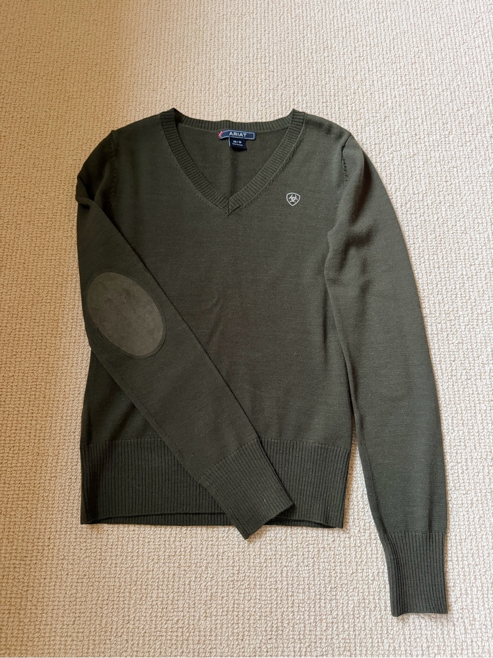 Ariat Women’s V-Neck Sweater in Olive